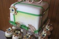 Blossoms and Buttons Wedding Topper and Cupcakes
