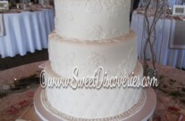 Kristina Elegant Wedding Cake